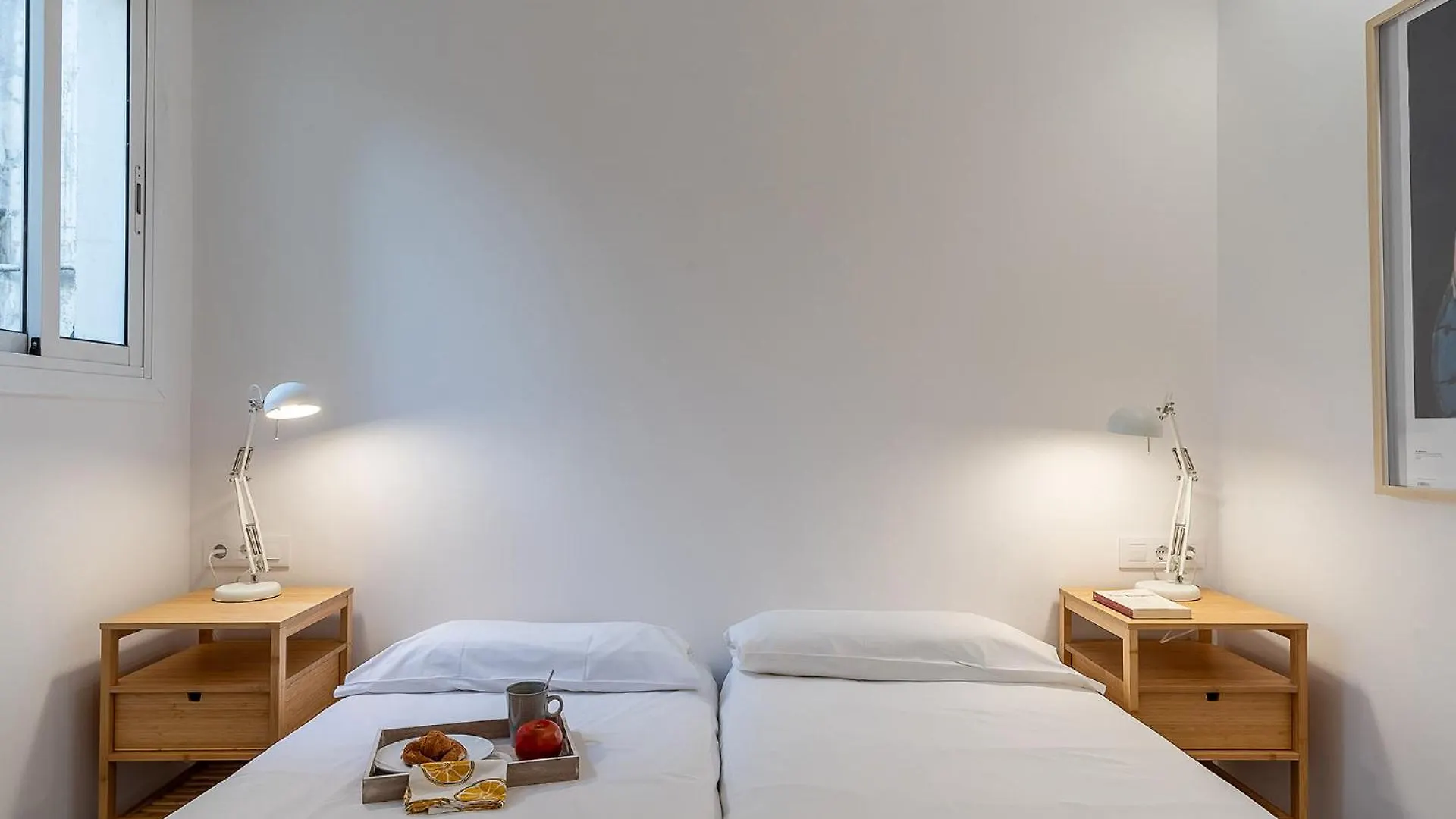 Ab Centric Apartment In Raval Barcelona