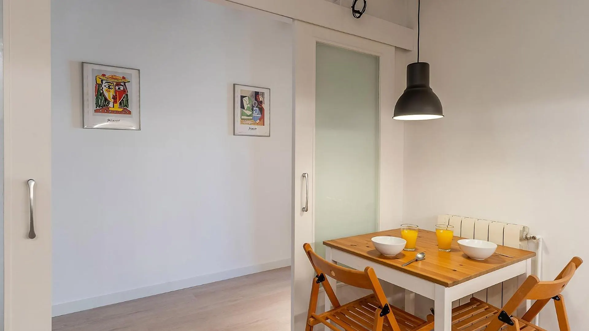 Ab Centric Apartment In Raval Barcelona